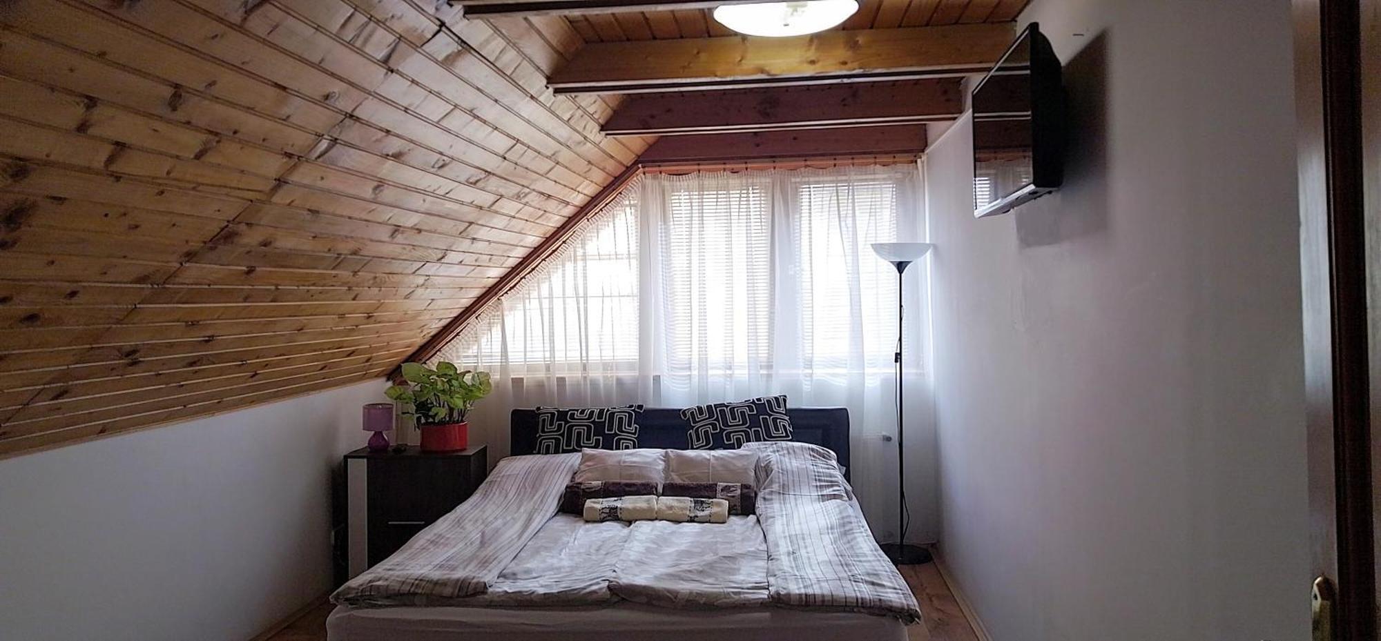 Erzsebet Vendeghaz Es Apartman Hajdúszoboszló Zewnętrze zdjęcie